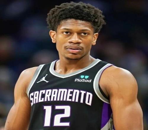 亚当斯本季,前场篮板再,创新高,PG电子官网,PG电子平台,PG电子游戏,PG体育电竞,PG棋牌彩票