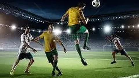 《罗马诺独家爆料：曼联欲续约卡塞米罗，却面临薪资难题，沙特豪购意愿不减》