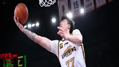 赵继伟表现卓越：得分虽少，助攻全队，视野出众，正负值显著提升